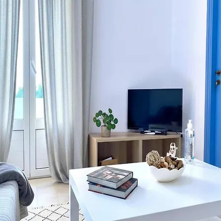 Blue Marsis Escape Apartment